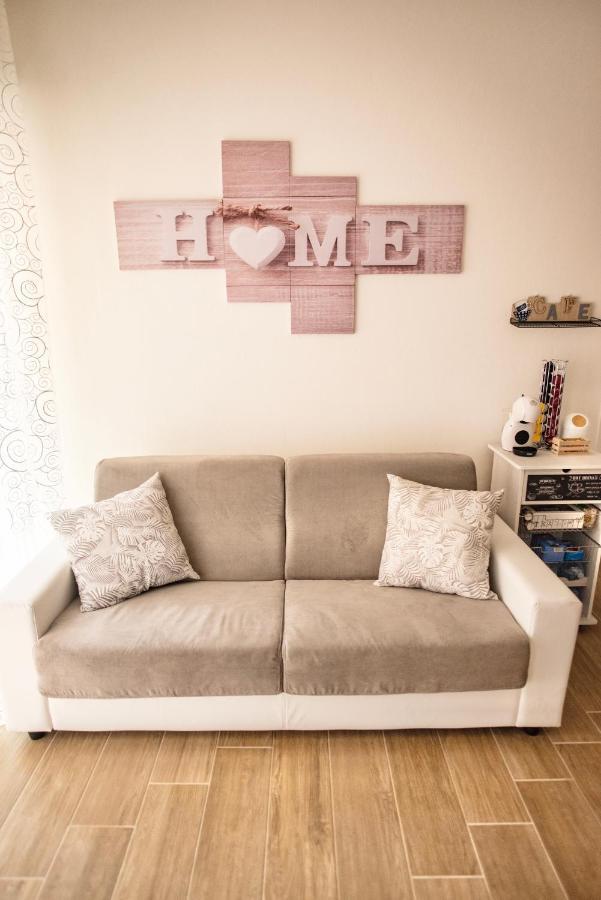 Bellini Lorenz Apartment Cagliari Eksteriør billede