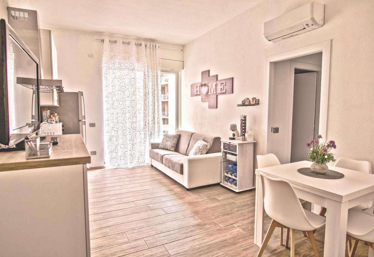 Bellini Lorenz Apartment Cagliari Eksteriør billede