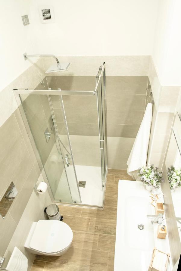 Bellini Lorenz Apartment Cagliari Eksteriør billede