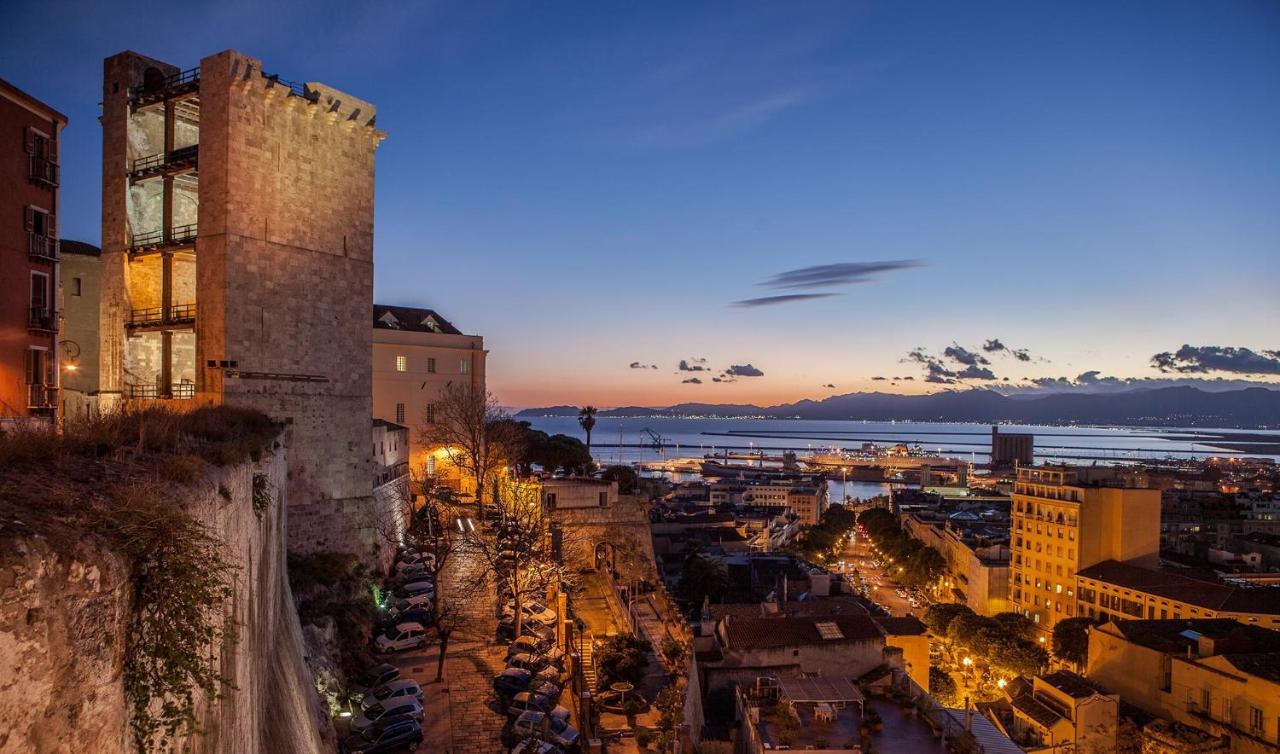Bellini Lorenz Apartment Cagliari Eksteriør billede