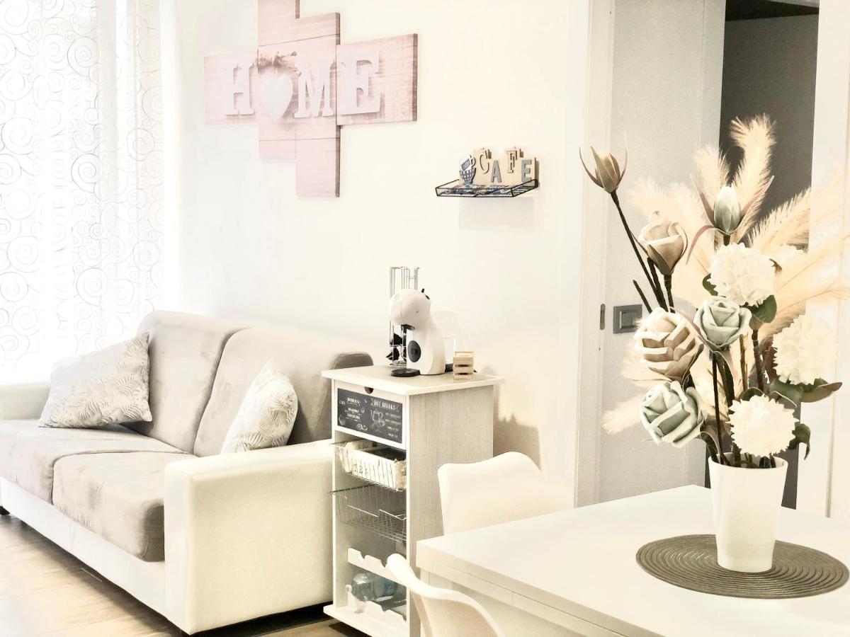 Bellini Lorenz Apartment Cagliari Eksteriør billede